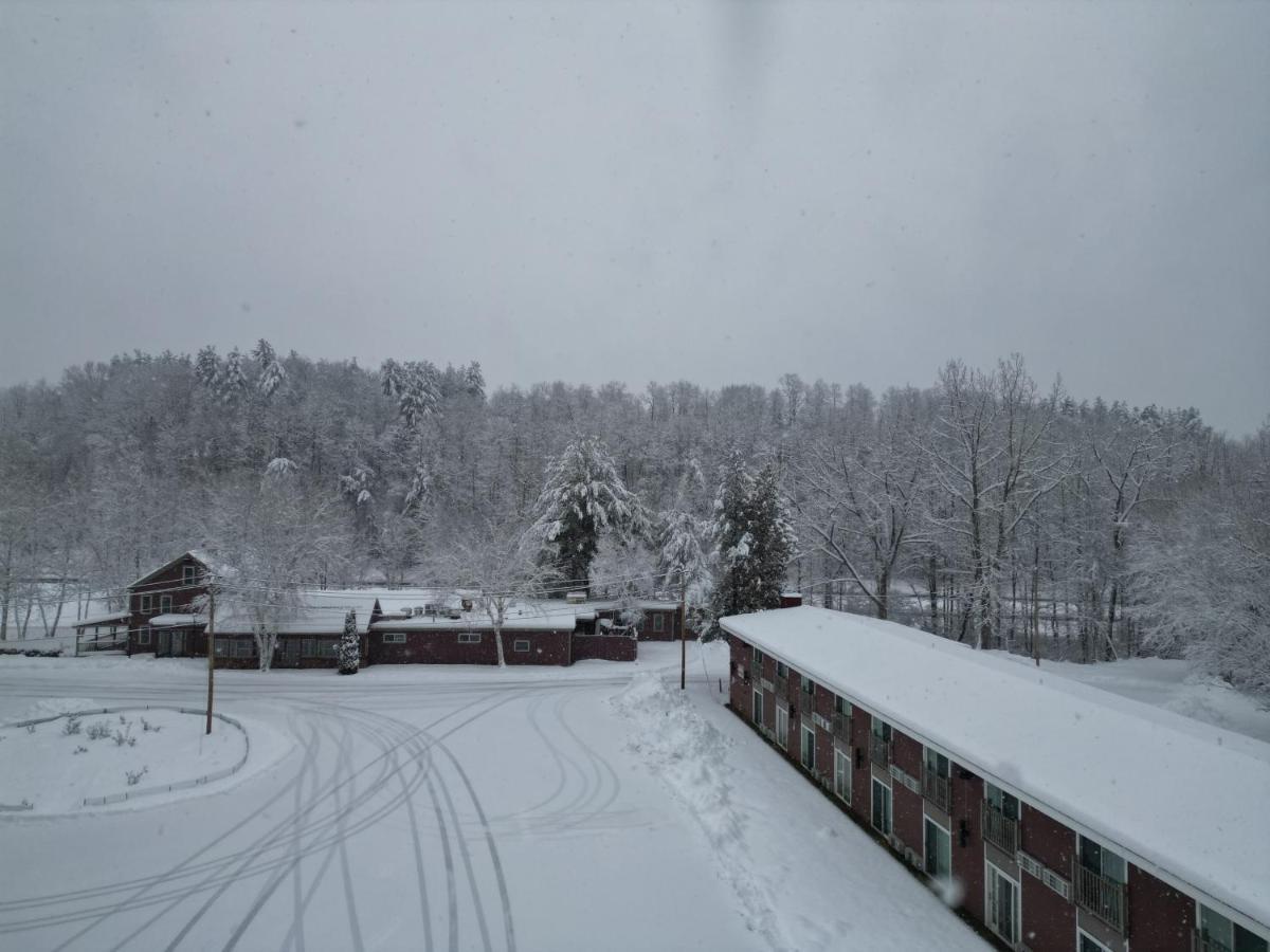 The Putney Inn Екстер'єр фото