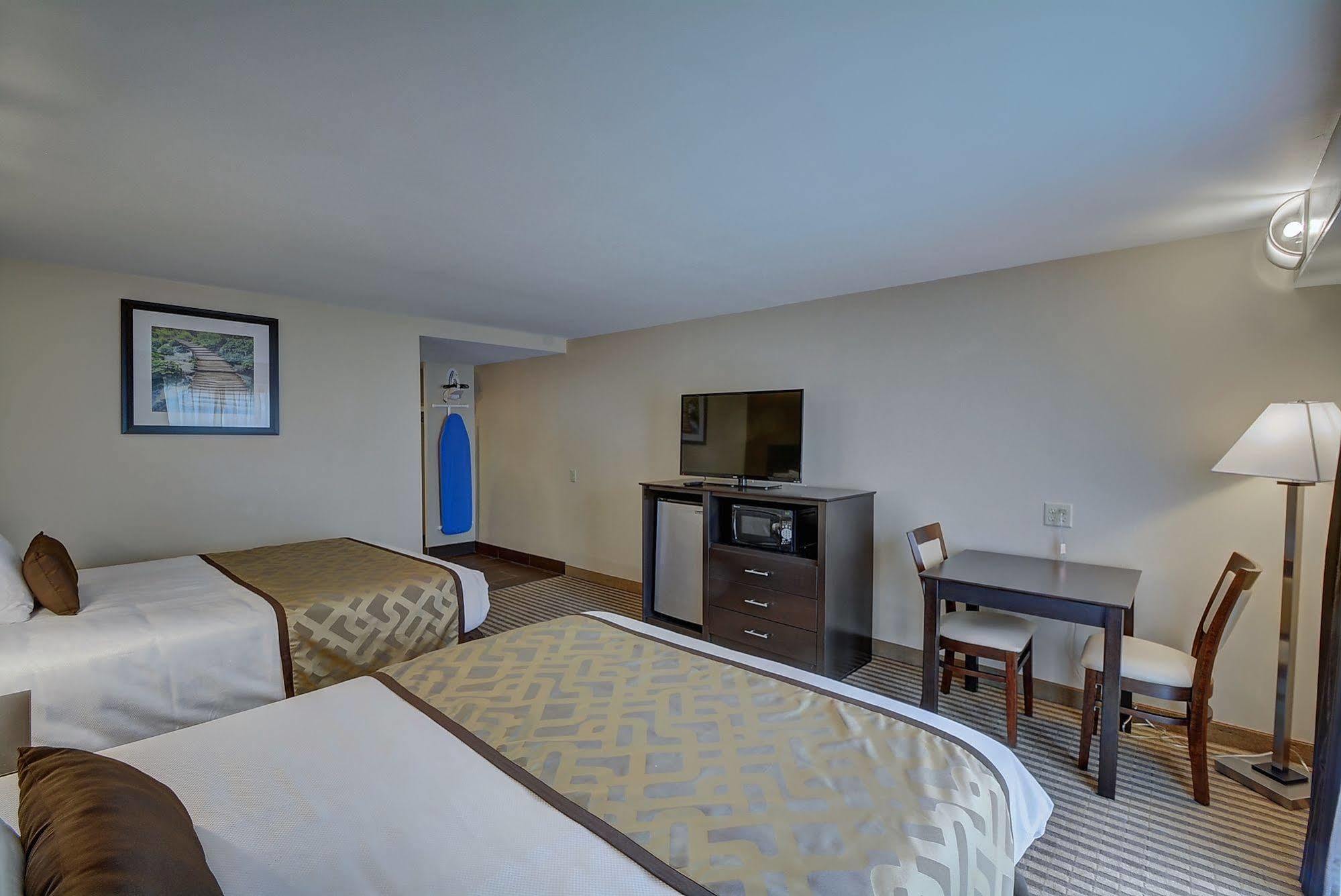 The Putney Inn Екстер'єр фото